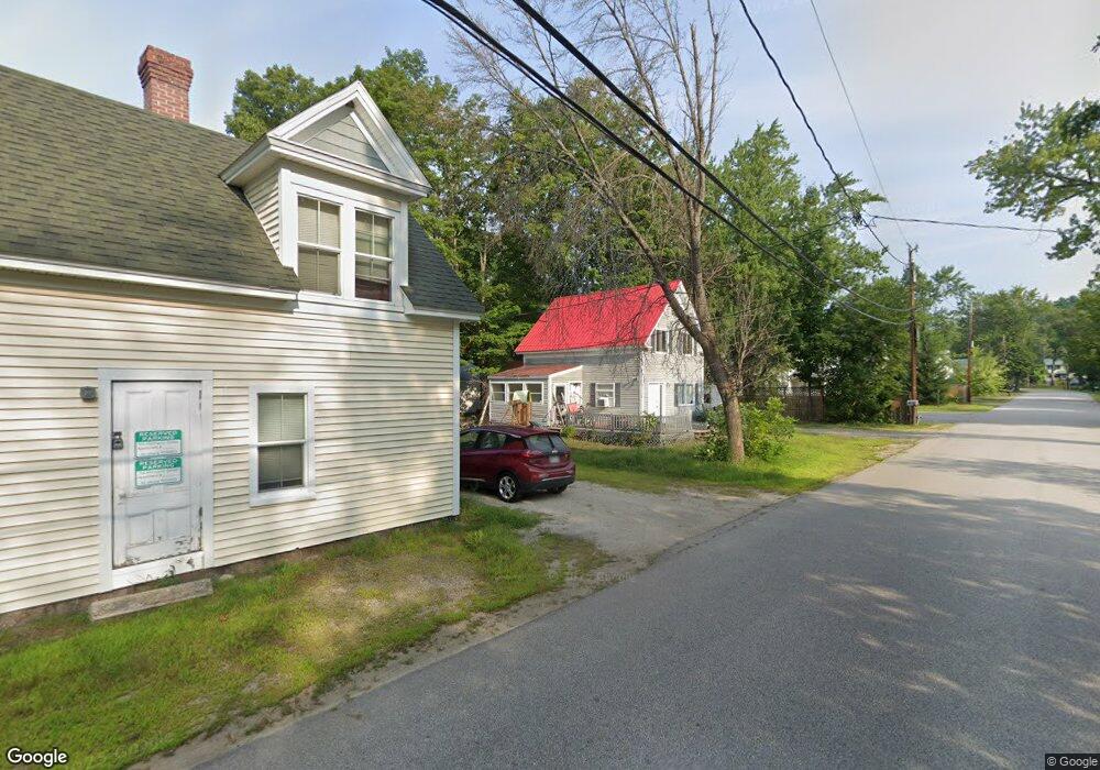 118 Mechanic St unit 4, North Conway, NH 03860 - photo 1