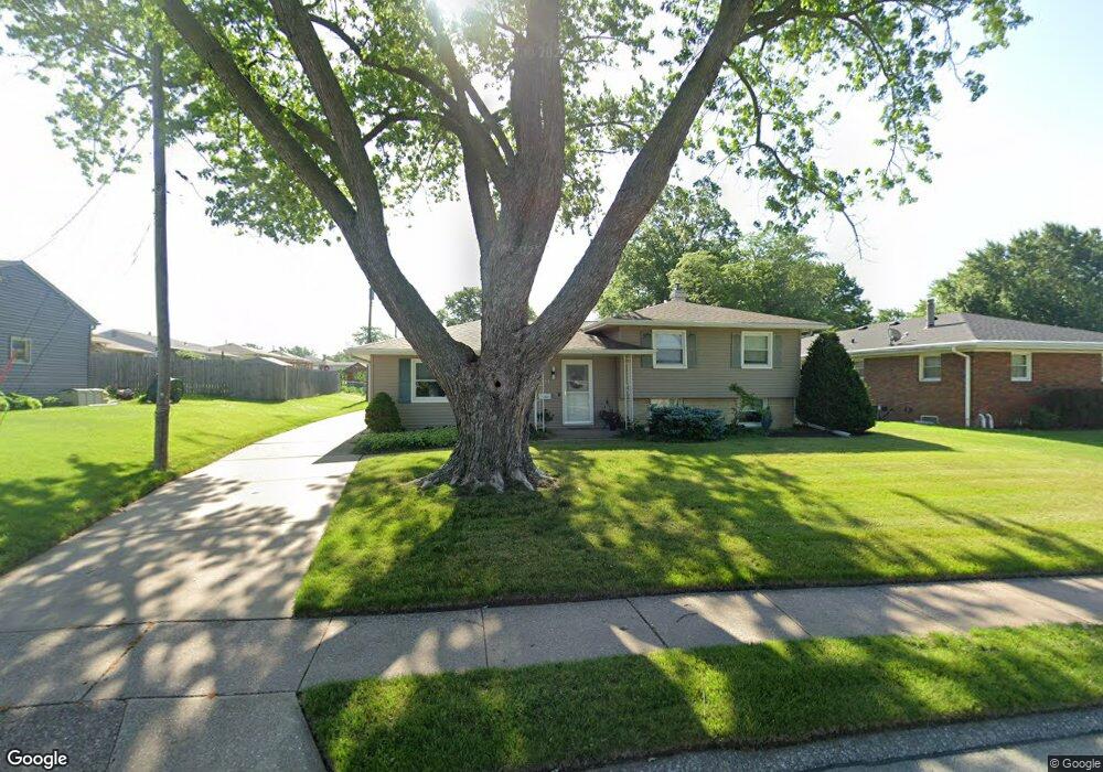 3811 Pacific St, Davenport, IA 52806 - photo 1