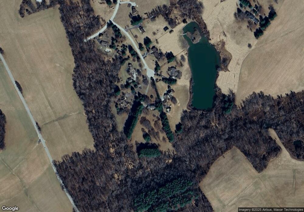 10 Hunter Lake Ct, Upperco, MD 21155 - photo 1