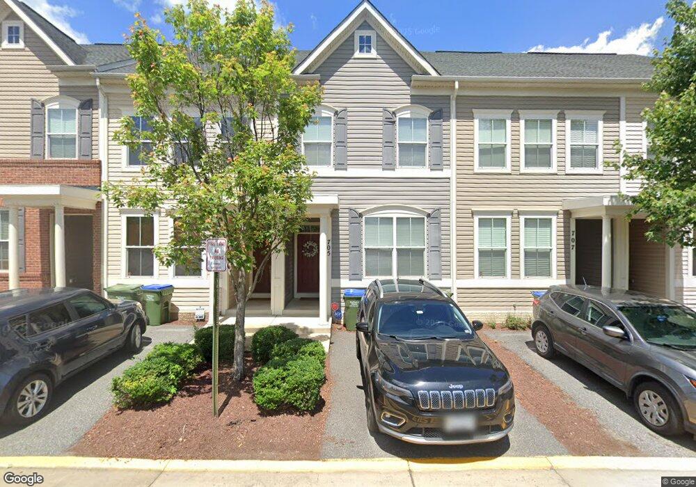 703 Woodstream Blvd, Stafford, VA 22556 - photo 1