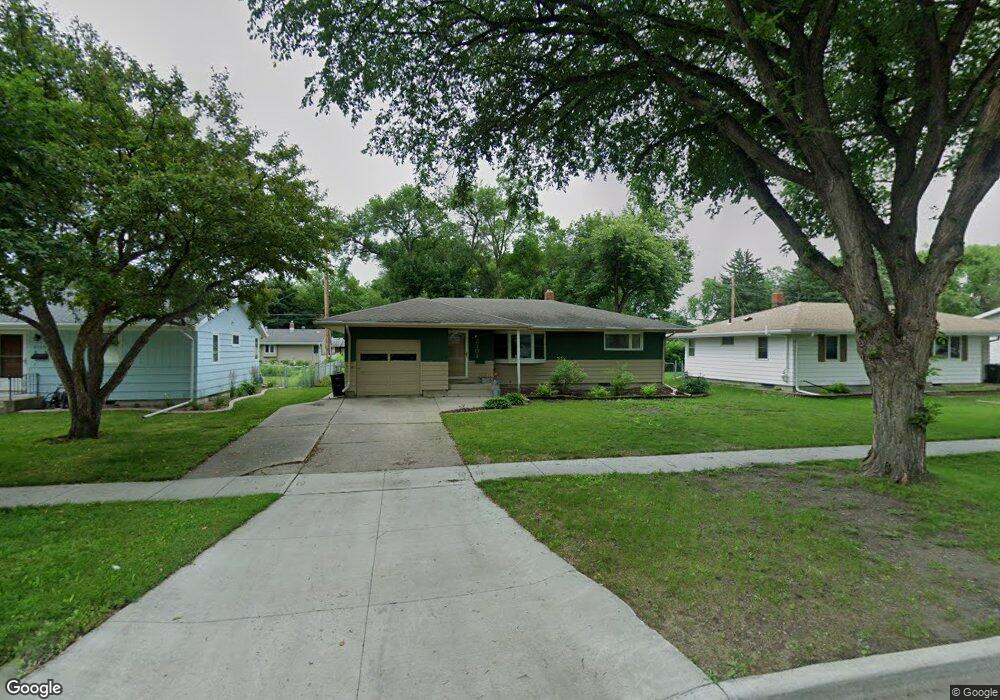 2101 10th St N, Fargo, ND 58102 - photo 1