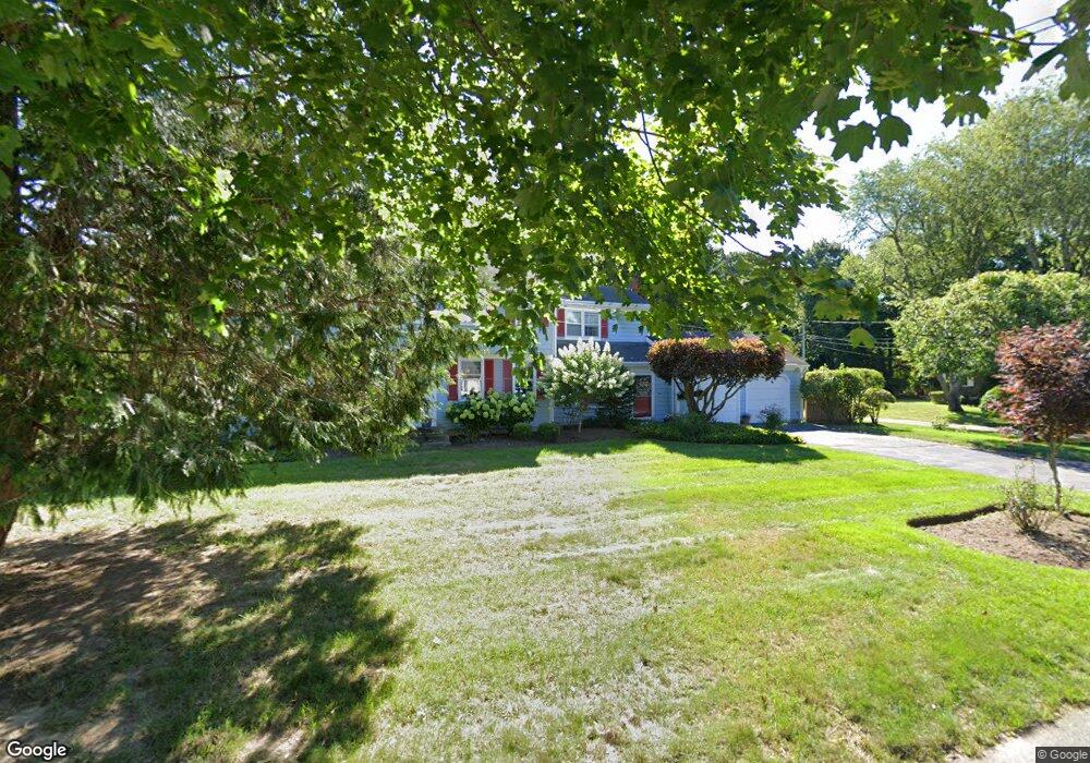 10 Nathaniel Rd, Barrington, RI 02806 - photo 1