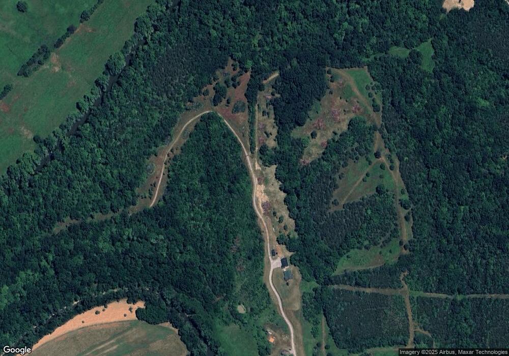 705 Kendrick Ln, Harrodsburg, KY 40330 - photo 1