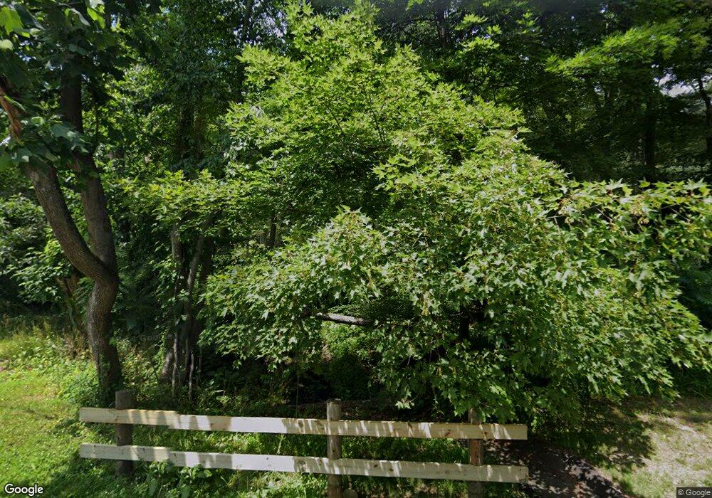 30 Parry Rd, Stamford, CT 06907 - photo 1