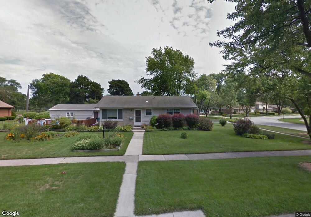 3N351 N Howard Ave, Elmhurst, IL 60126 - photo 1
