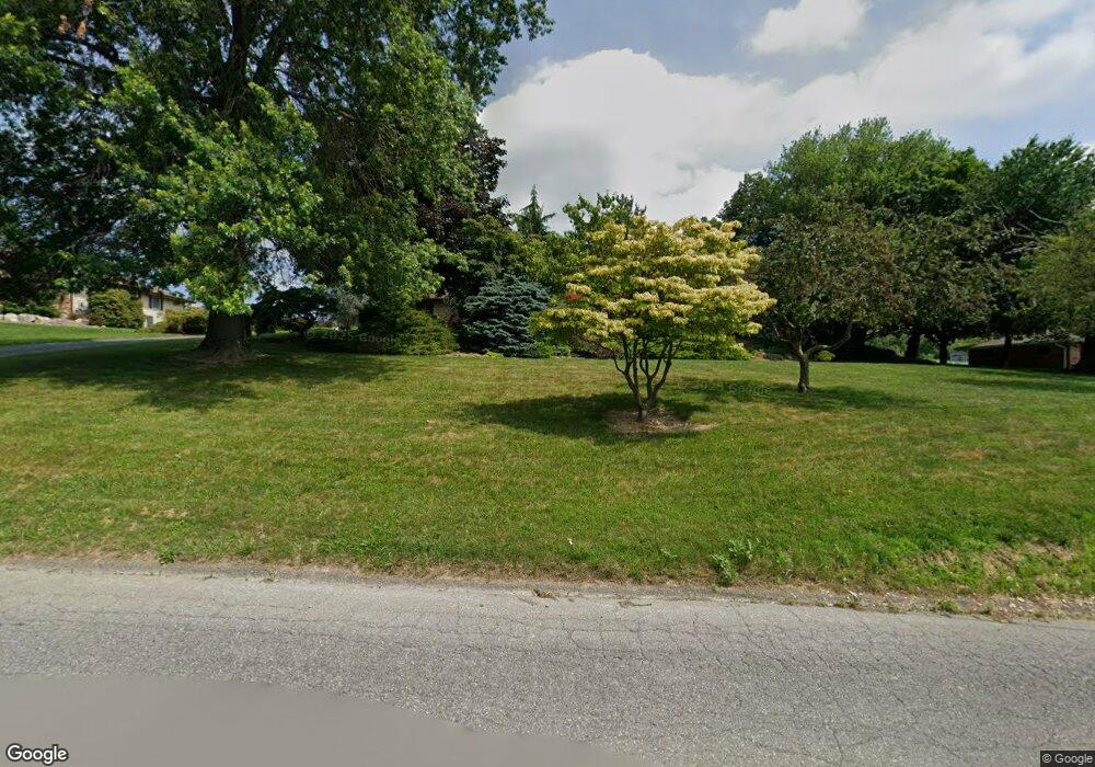 194 W Beil Ave, Nazareth, PA 18064 - photo 1