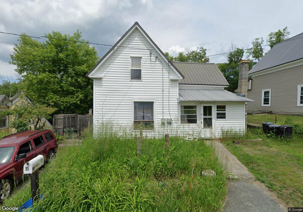 11 Laurel St, Whitefield, NH 03598 - photo 1