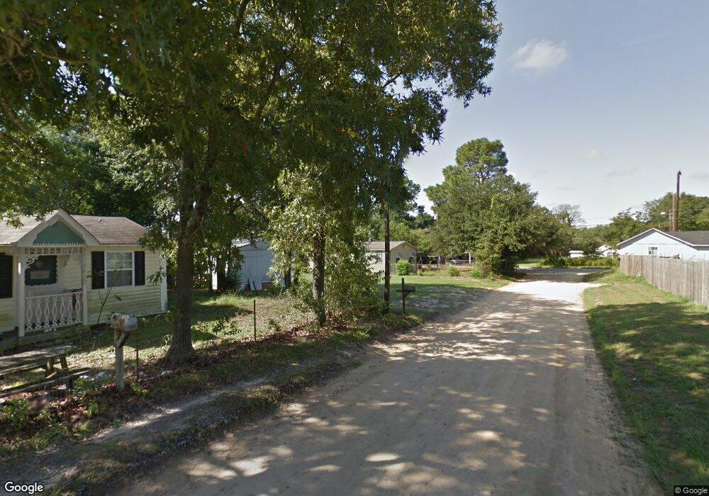 501 Taylor St, West Columbia, SC 29169 - photo 1