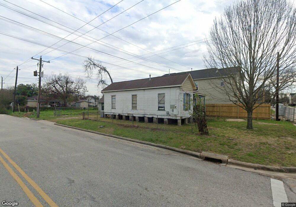 5520 Hardy St, Houston, TX 77009 - photo 1