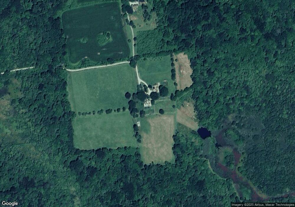 316 W Main Rd, Little Compton, RI 02837 - photo 1