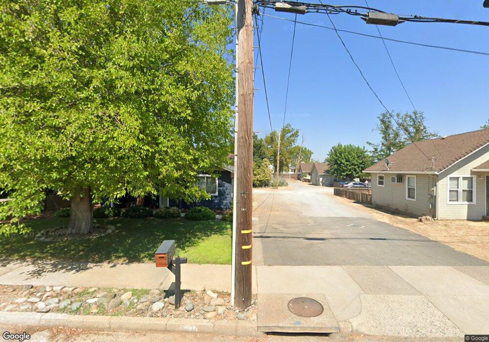 1611 Magnolia Ave, Redding, CA 96001 - photo 1