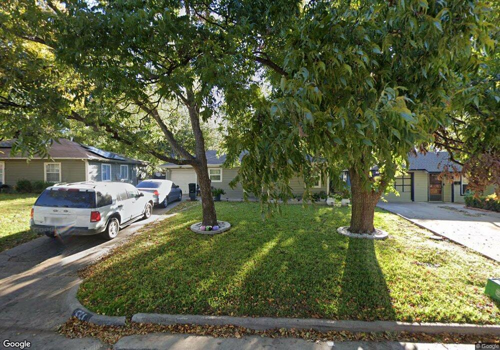 521 Choctaw Trace, Grand Prairie, TX 75051 - photo 1