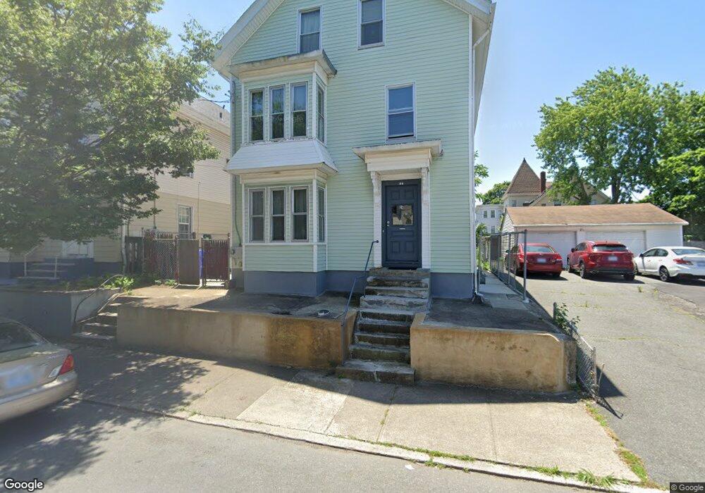 24 Utton Ave, Pawtucket, RI 02860 - photo 1