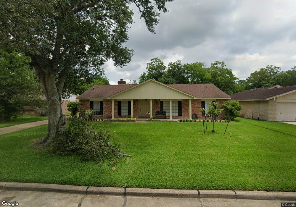 16919 Hibiscus Ln, Friendswood, TX 77546 - photo 1