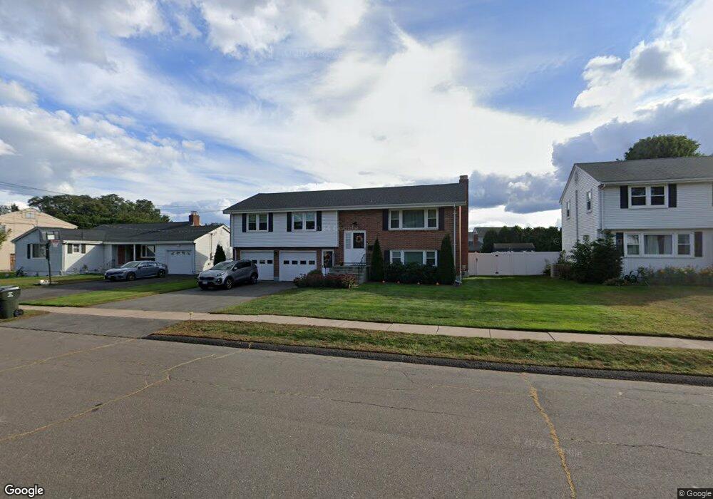 85 Shepard Rd, West Hartford, CT 06110 - photo 1