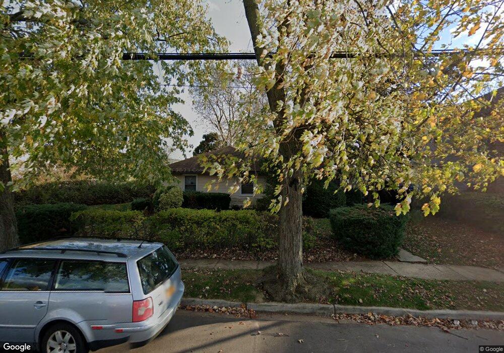 24 Hull St, Oceanside, NY 11572 - photo 1