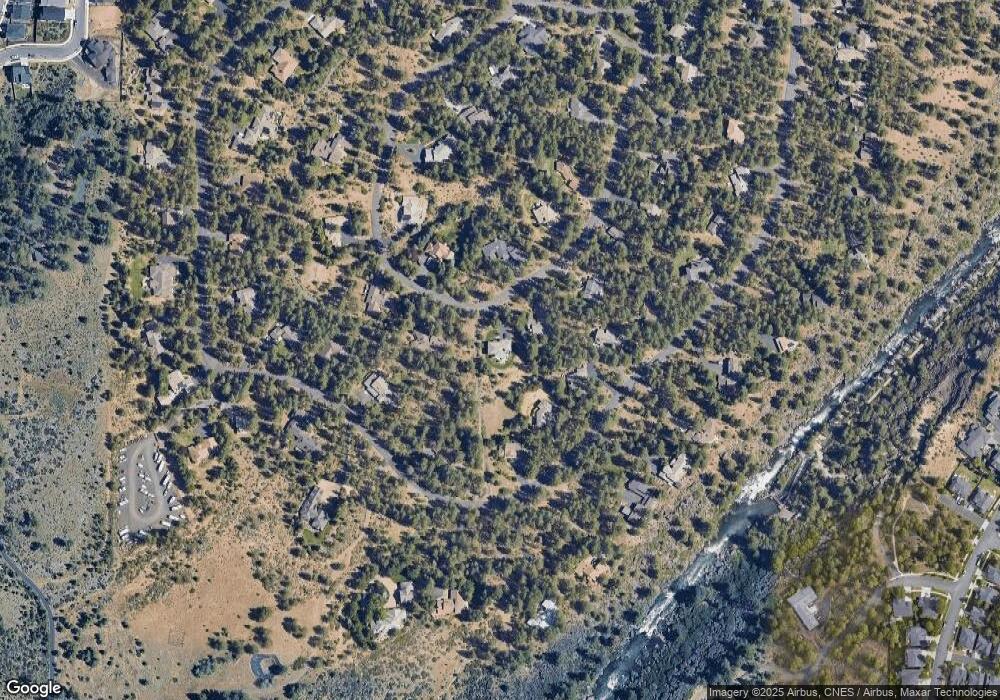 61105 Minaret Cir, Bend, OR 97702 - photo 1