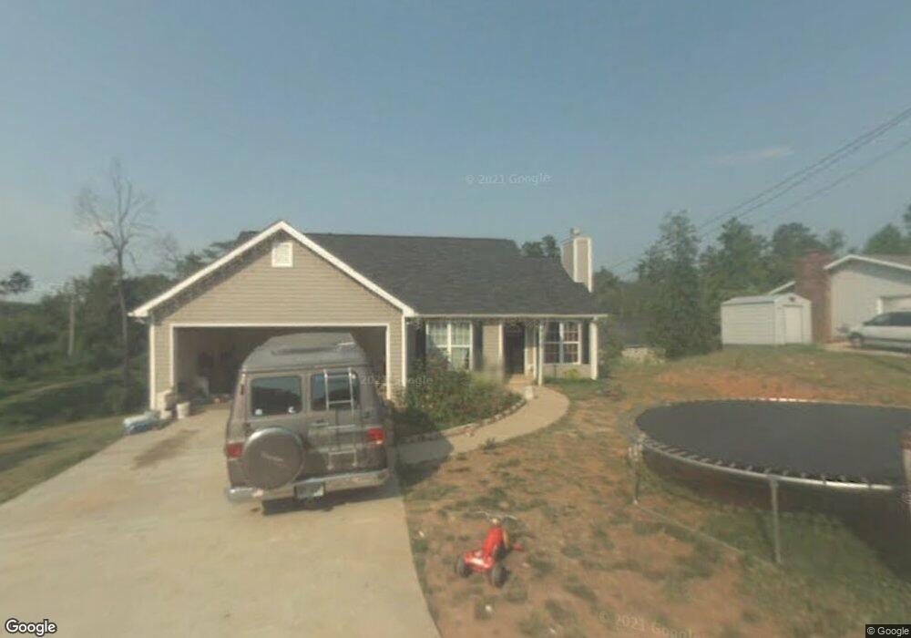 318 Kimsey St, Baldwin, GA 30511 - photo 1