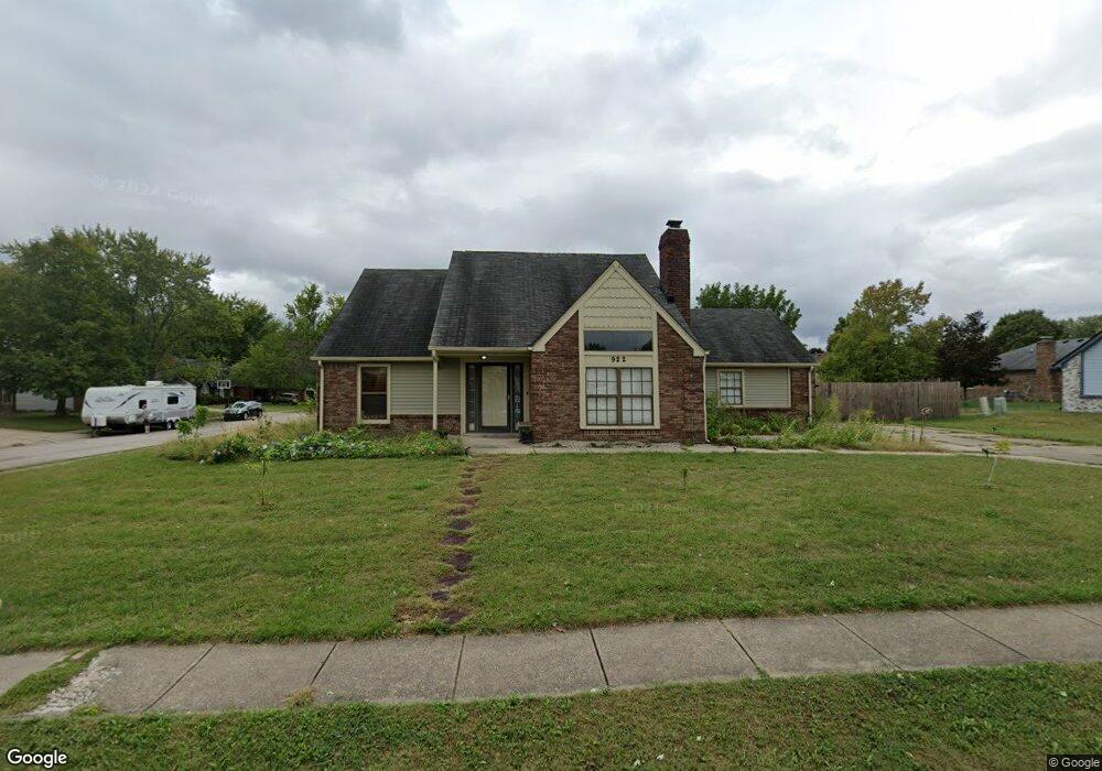 922 Johnathan Dr, Plainfield, IN 46168 - photo 1