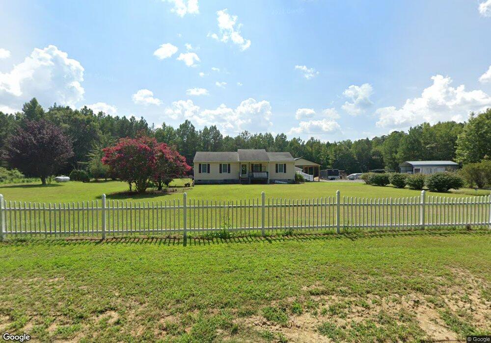 5531 Custis Millpond Rd, West Point, VA 23181 - photo 1