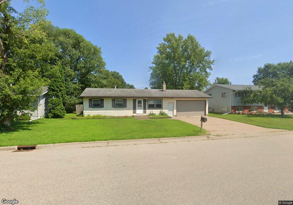 1009 Redwood St E, La Crescent, MN 55947 - photo 1