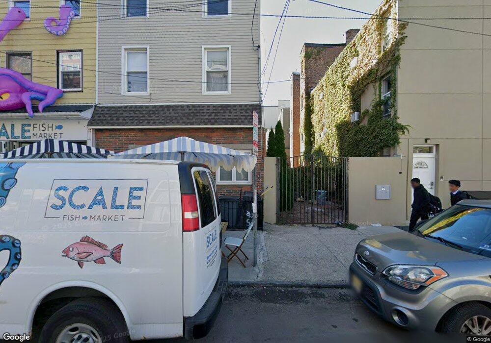 47 Coles St unit 3, Jersey City, NJ 07302 - photo 1