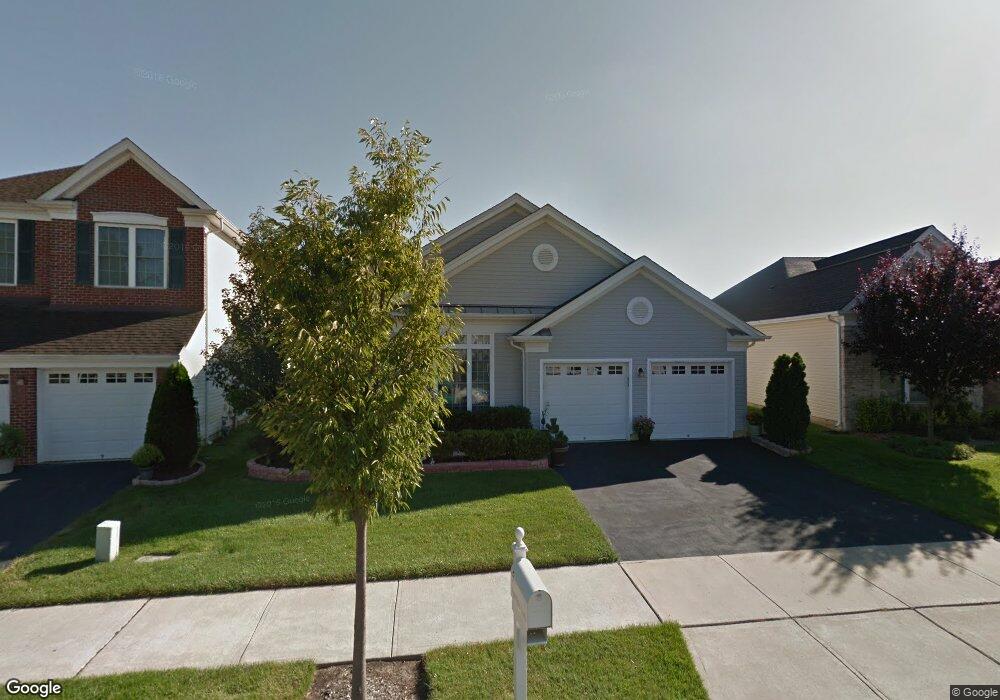 5 Copernicus Ct, Cranbury, NJ 08512 - photo 1