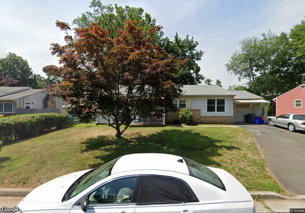 309 Clinton Ave, Middlesex, NJ 08846 - photo 1