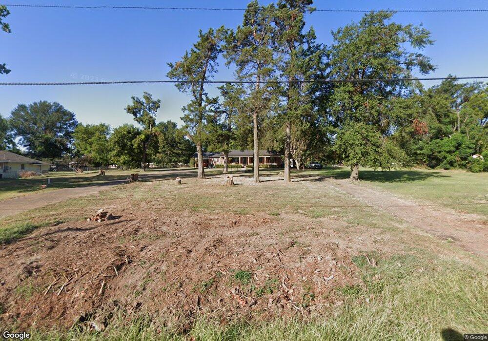 421 W Pine St, Winnsboro, TX 75494