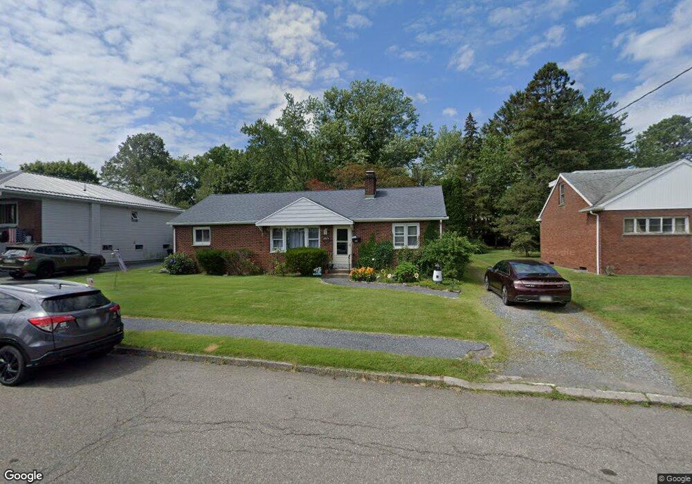 634 Penn St, West Hazleton, PA 18202 - photo 1