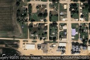 319 N 3rd Ave, Revillo, SD 57259