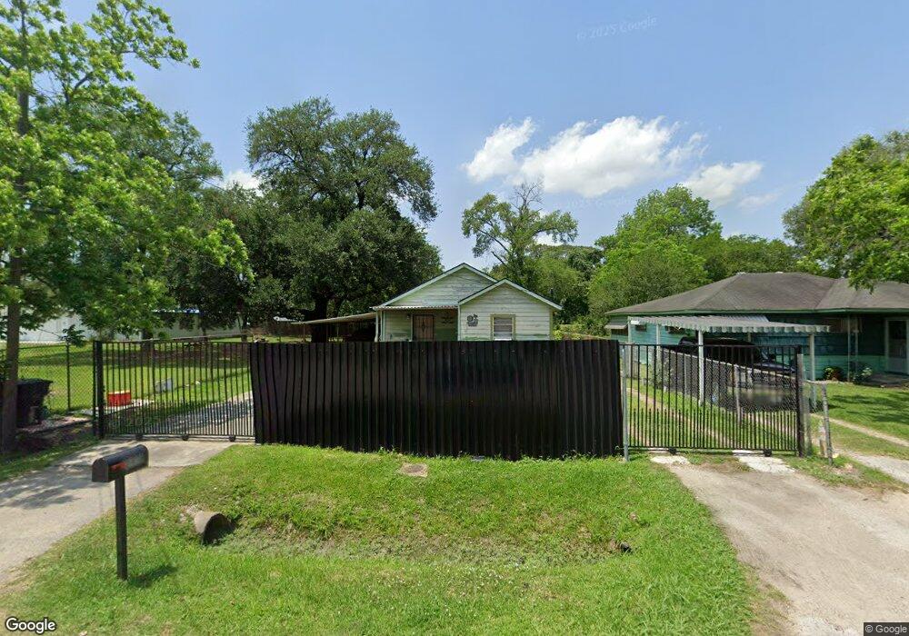 8919 Friendly Rd, Houston, TX 77093 - photo 1