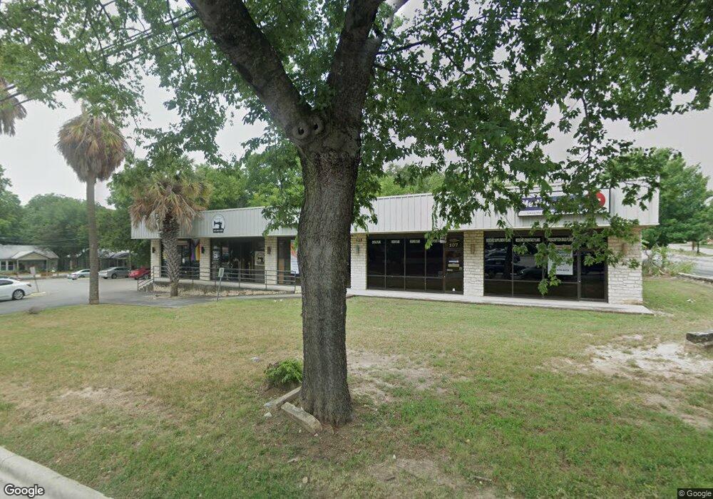 125 Moore St unit 105, San Marcos, TX 78666 - photo 1