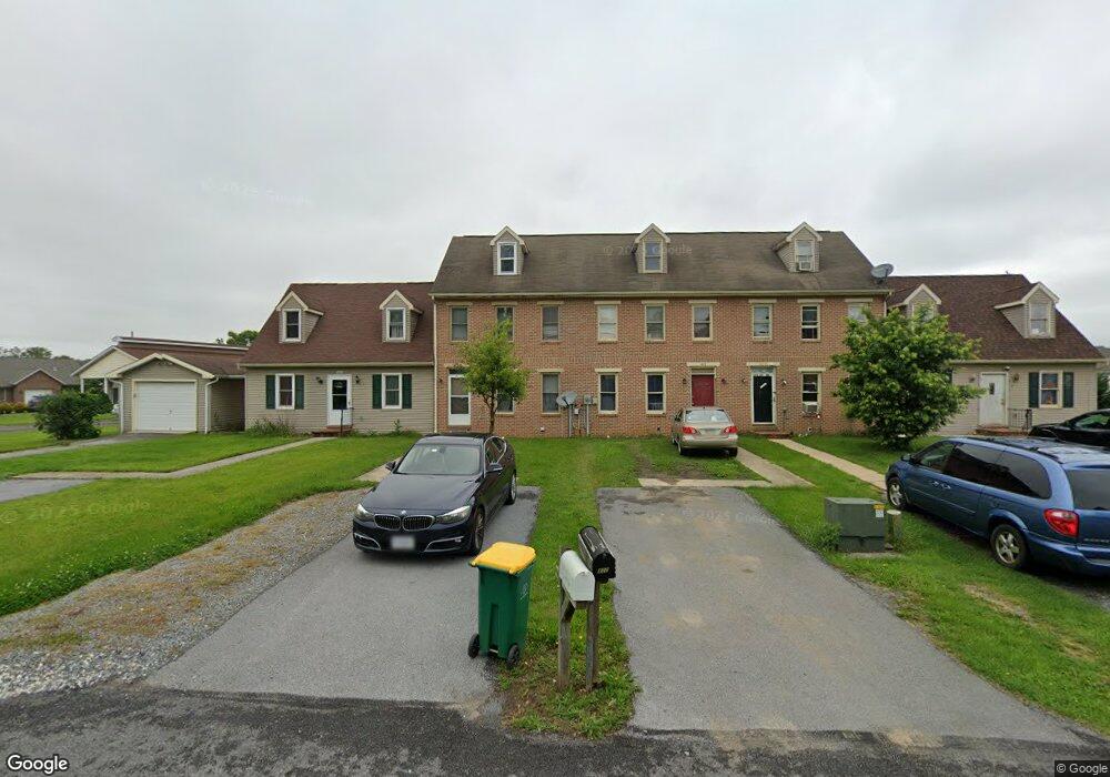 424 Martina Dr, Chambersburg, PA 17201 - photo 1