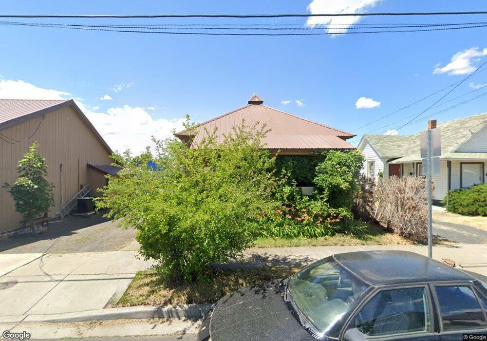 221 SW 6th St, Pendleton, OR 97801 - photo 1