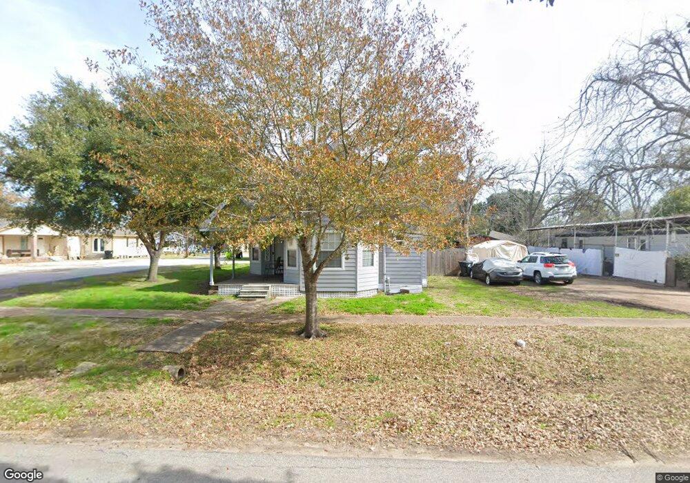 1301 7th St, Rosenberg, TX 77471 - photo 1