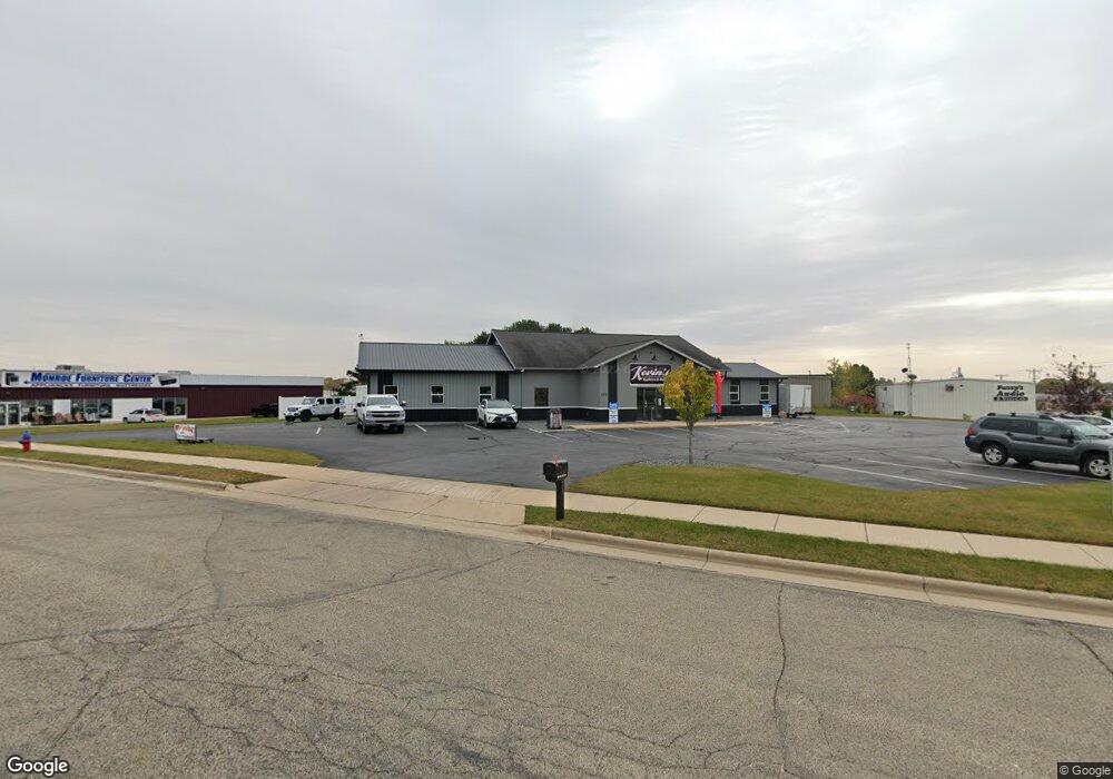 132 W 6th St, Monroe, WI 53566 - photo 1