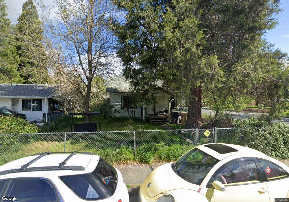 322 SE L St, Grants Pass, OR 97526 - photo 1