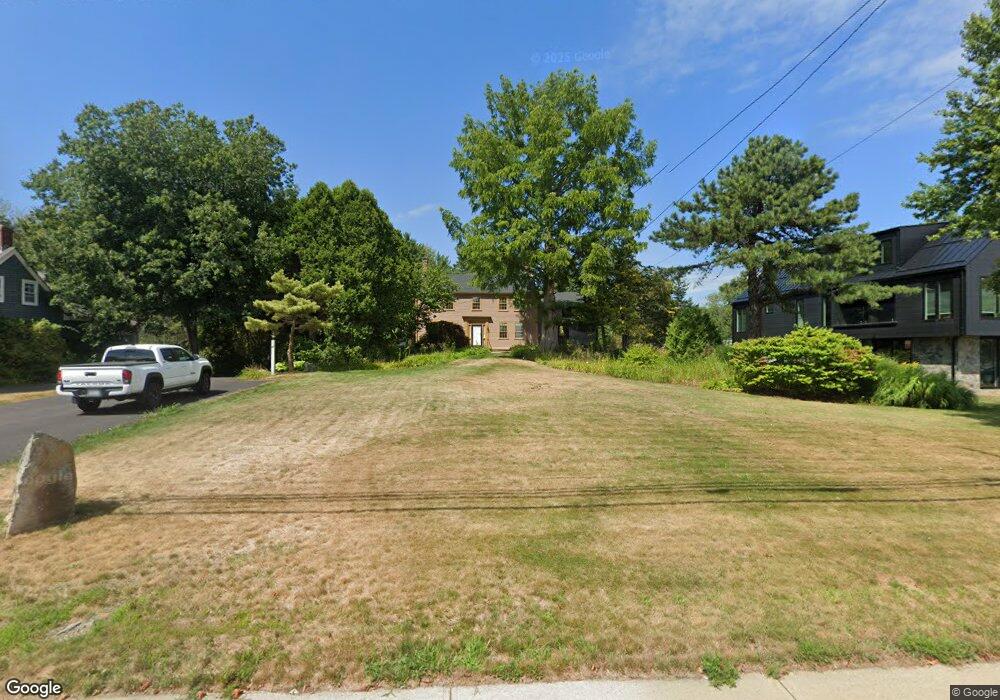 67 Pepperrell Rd, Kittery Point, ME 03905 - photo 1