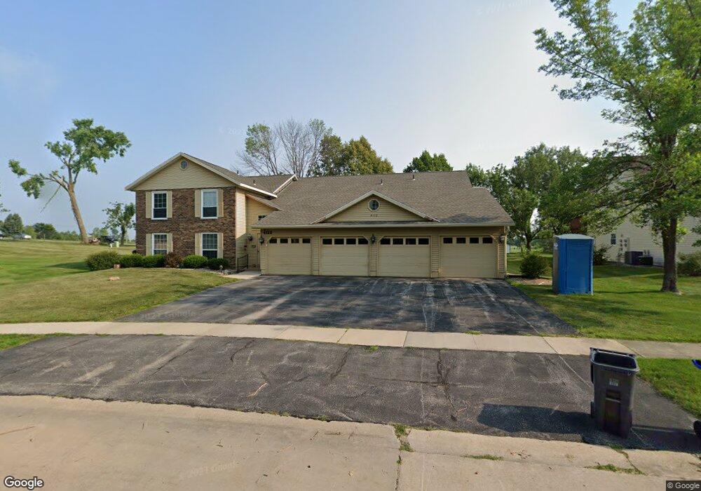 4132 Lexington Dr NE, Cedar Rapids, IA 52402 - photo 1