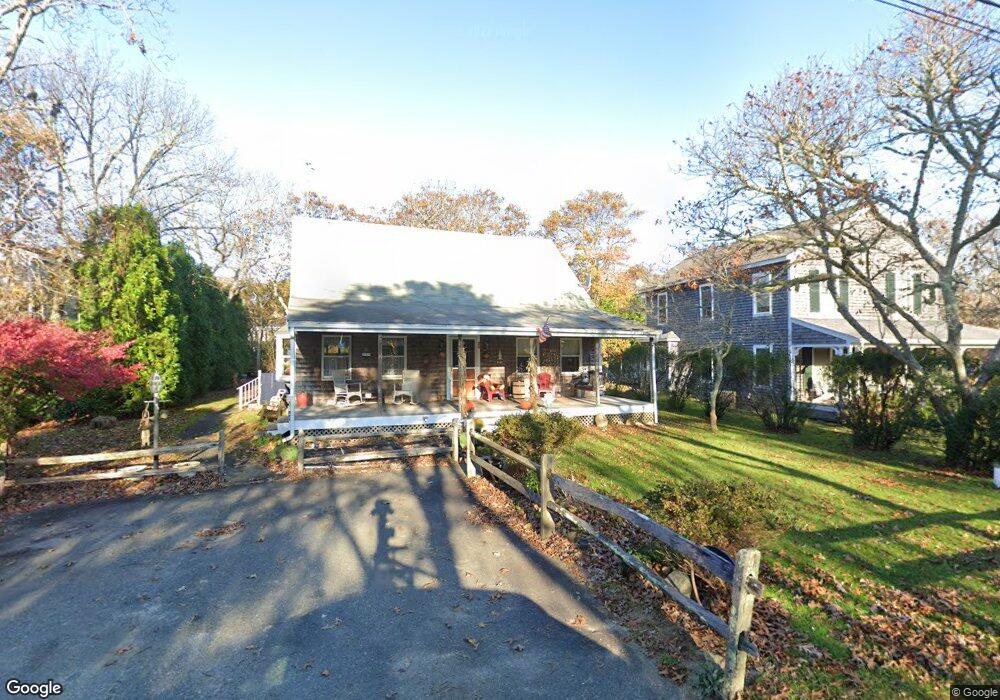 26 12th St S, Edgartown, MA 02539 - photo 1