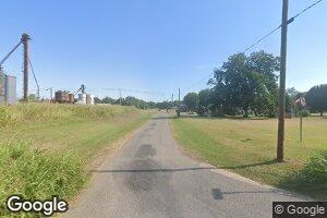 102 Hill Ave, Comanche, OK 73529