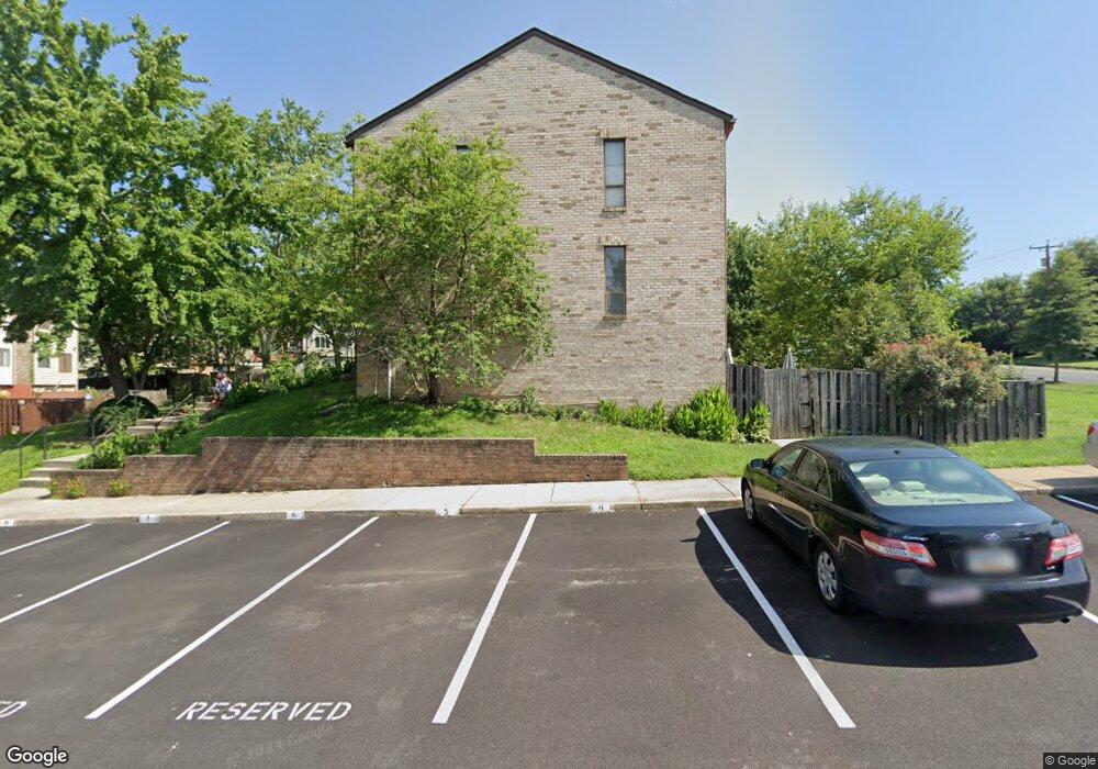 6923 Cipriano Woods Ct, Lanham, MD 20706 - photo 1