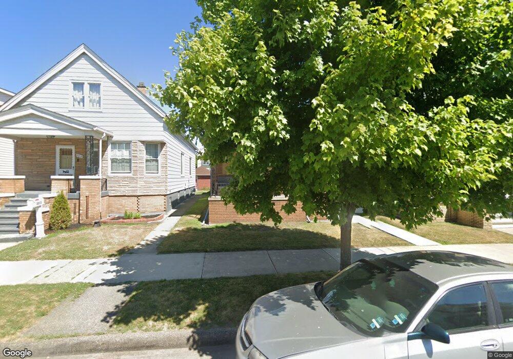 2019 Yemans St, HamtraMcK, MI 48212 - photo 1