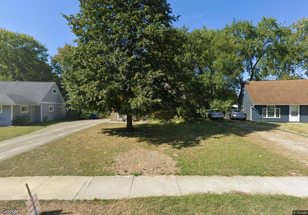 549 Virginia Cir W, Columbus, OH 43213 - photo 1