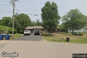 186 N High St, Camdenton, MO 65020