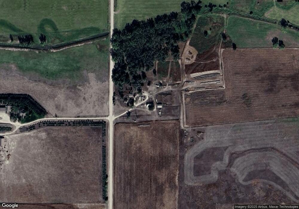 2157 S Crane View Rd, North Platte, NE 69101 - photo 1