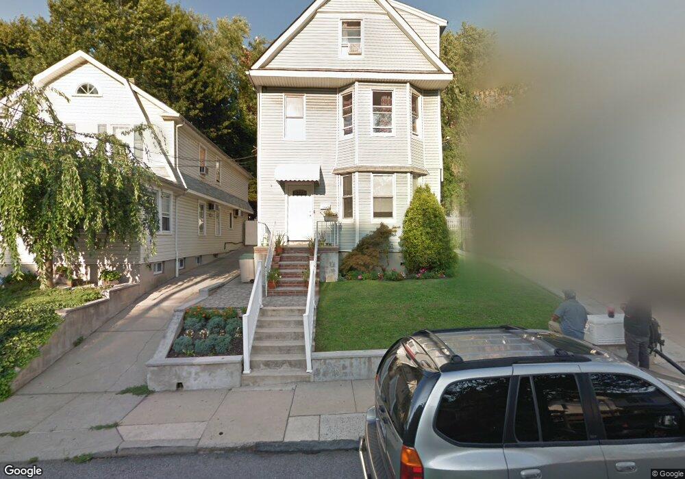 217 Oakwood Ave, Staten Island, NY 10301 - photo 1