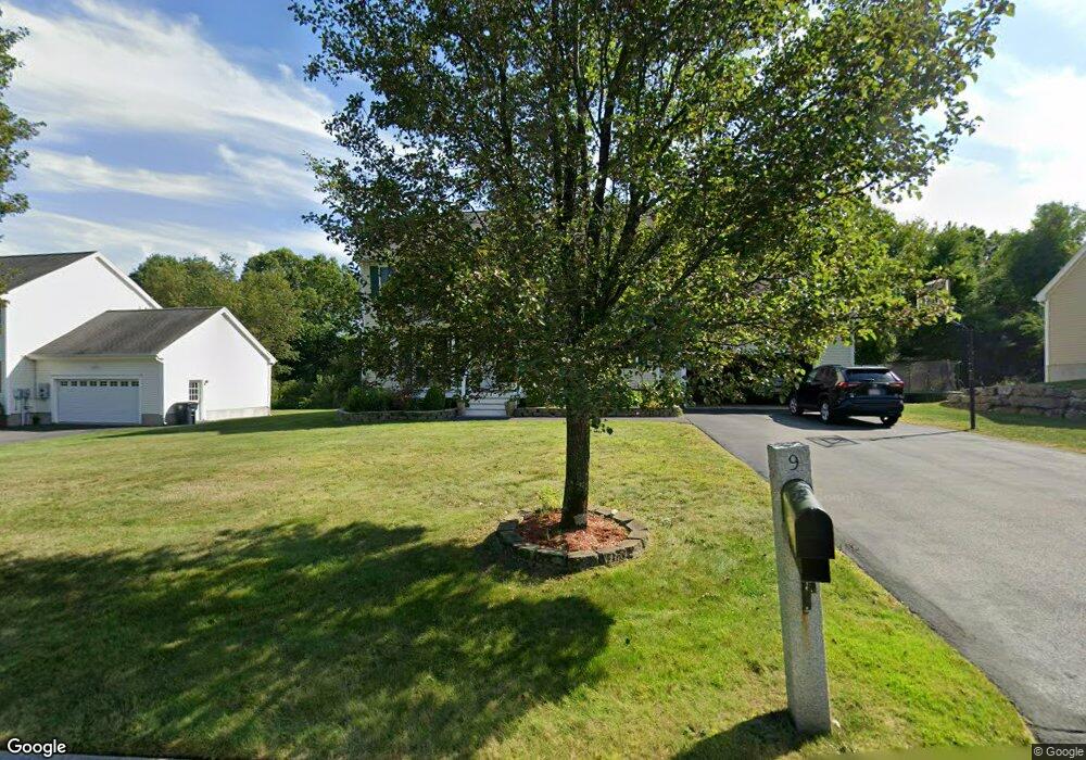 9 Annabelle Ct, Nashua, NH 03062 - photo 1