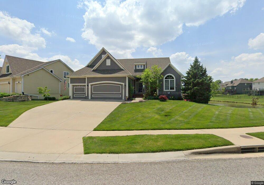 19501 W 98th Terrace, Lenexa, KS 66220 - photo 1